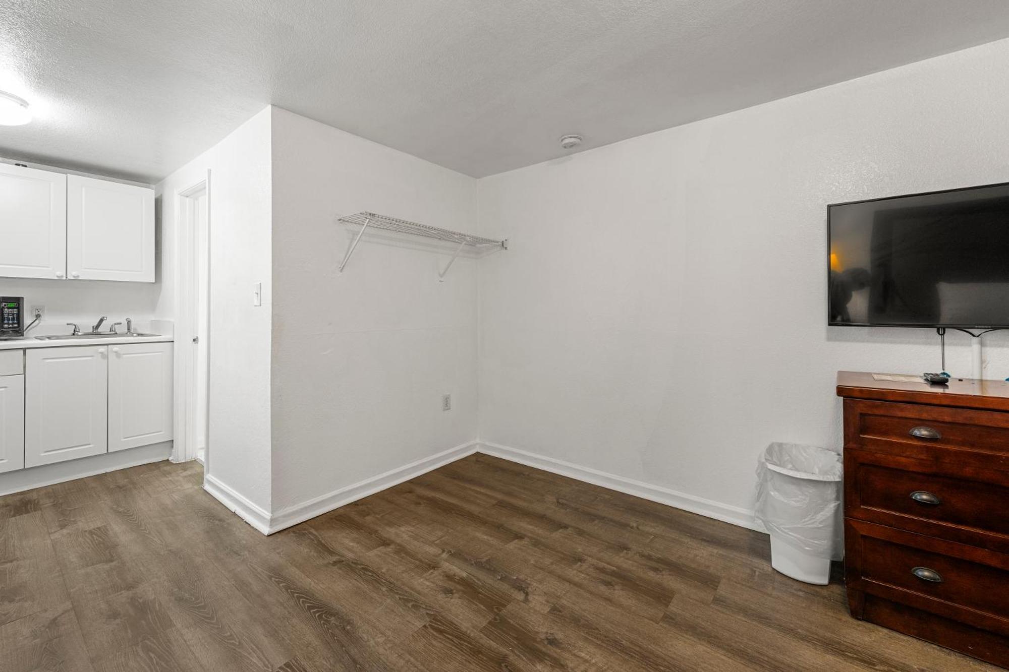 Extended Stay Studios Монтгомъри Екстериор снимка