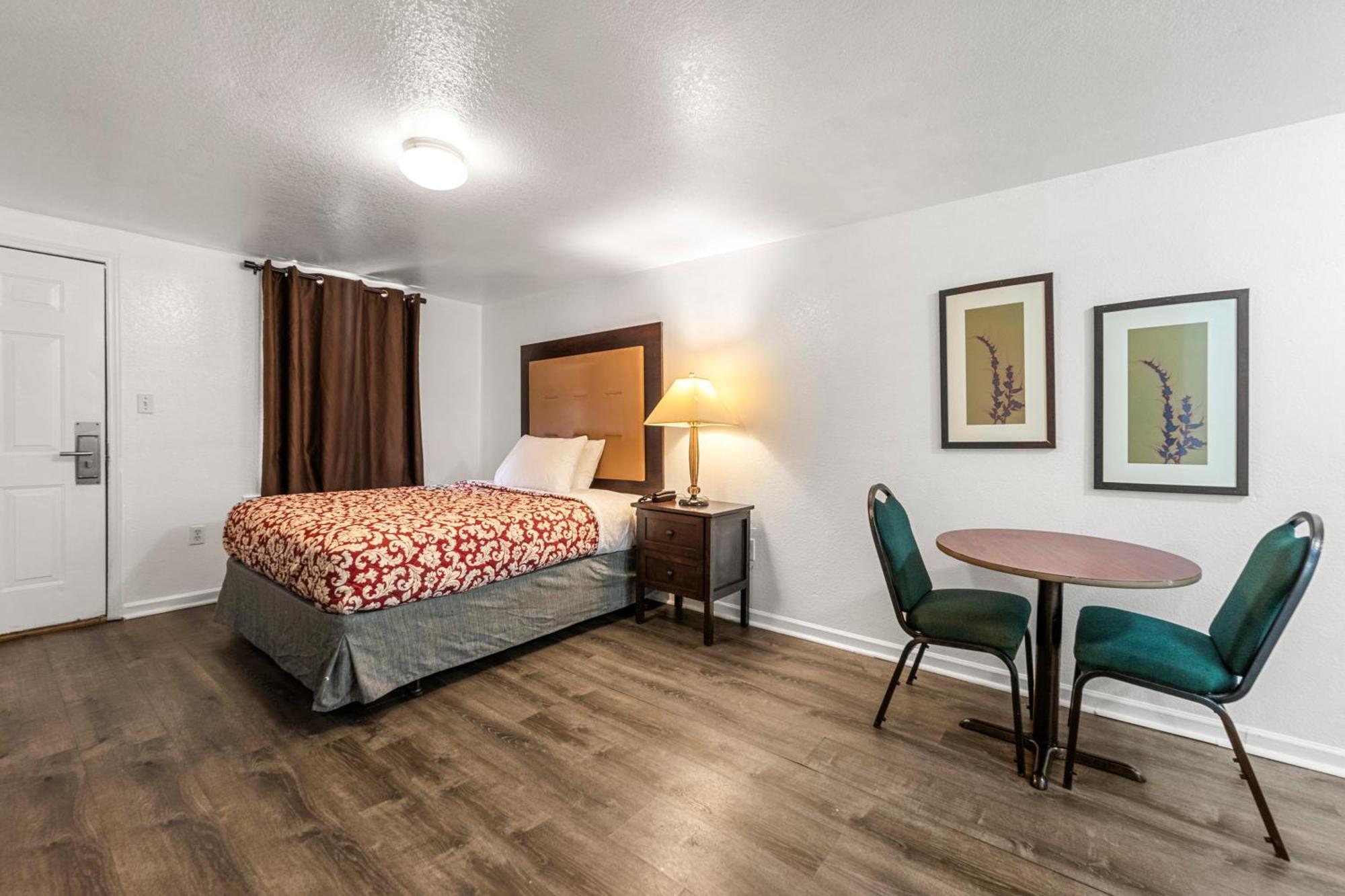 Extended Stay Studios Монтгомъри Екстериор снимка