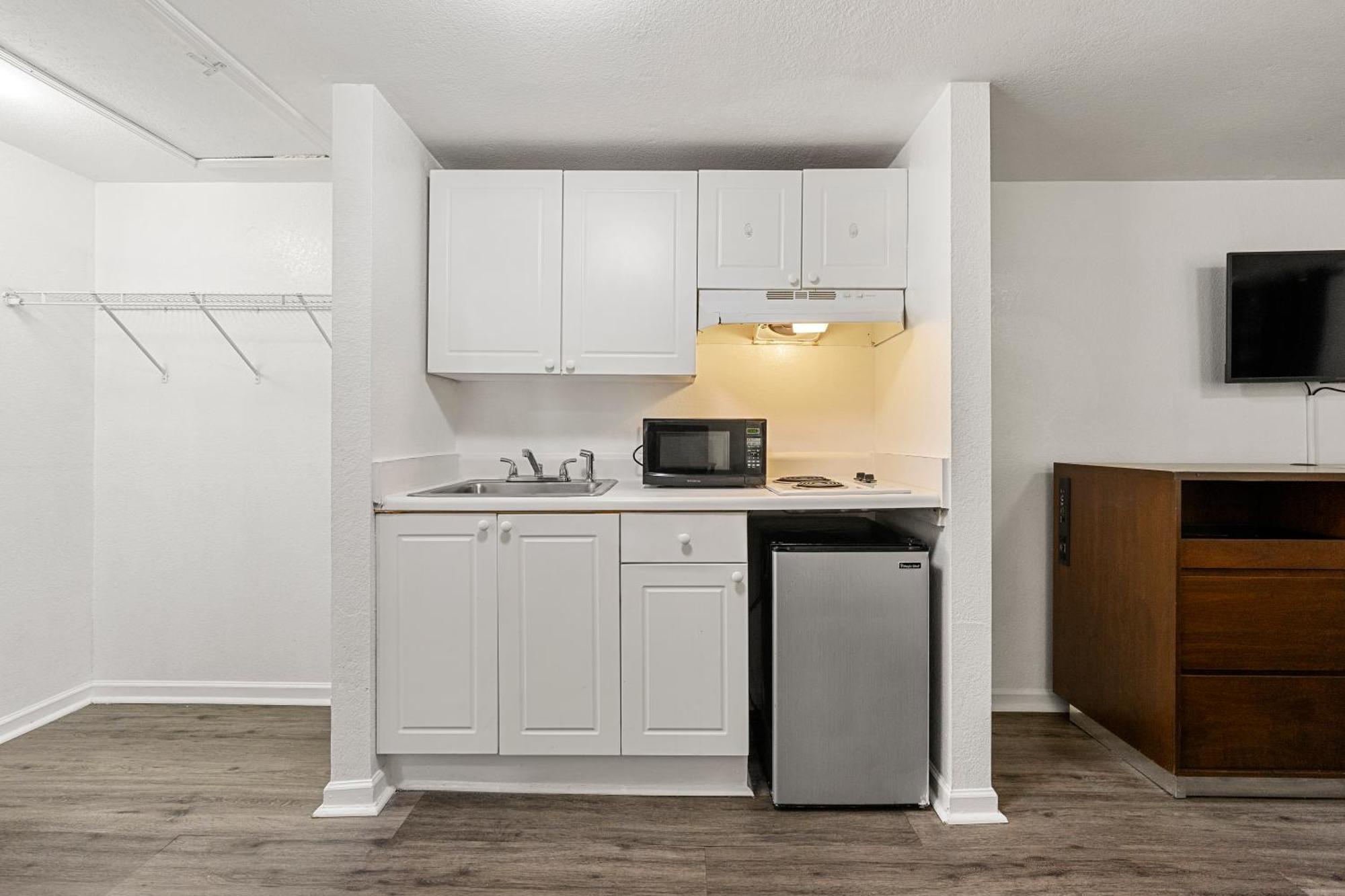 Extended Stay Studios Монтгомъри Екстериор снимка